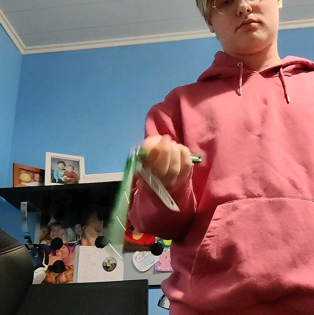 Vu sur Reddit: My first combo that I captured on camera any new fun tricks i should try to learn?
