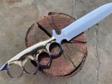forging-a-rusty-bearing-into-sharp-trench-knife